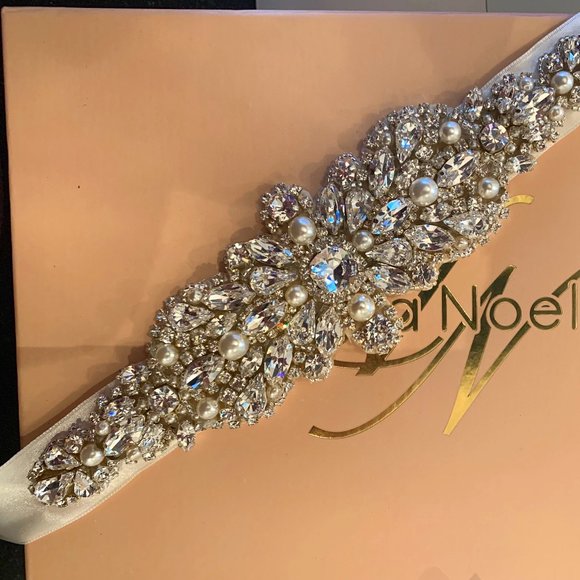 Helena Noelle Couture Custom Bridal Belt main image 4